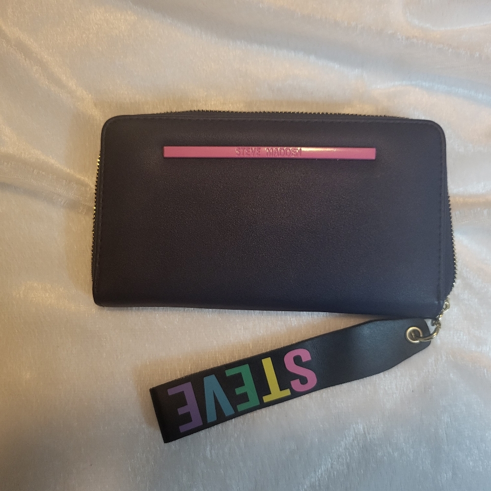 Steve Madden - Navy Blue and Pink Wallet, 8x5x1